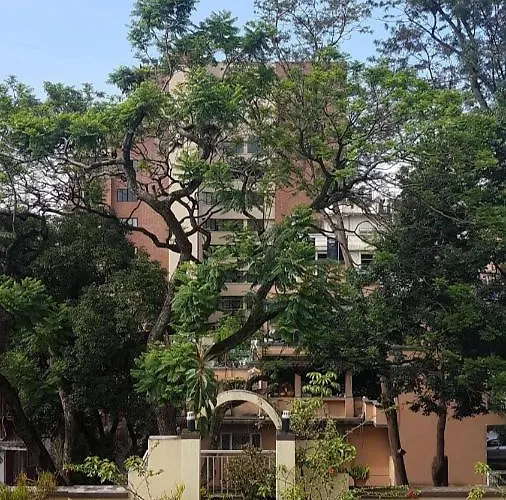 Imperial House Thamel - 2 Km From Swayambhunath Temple *